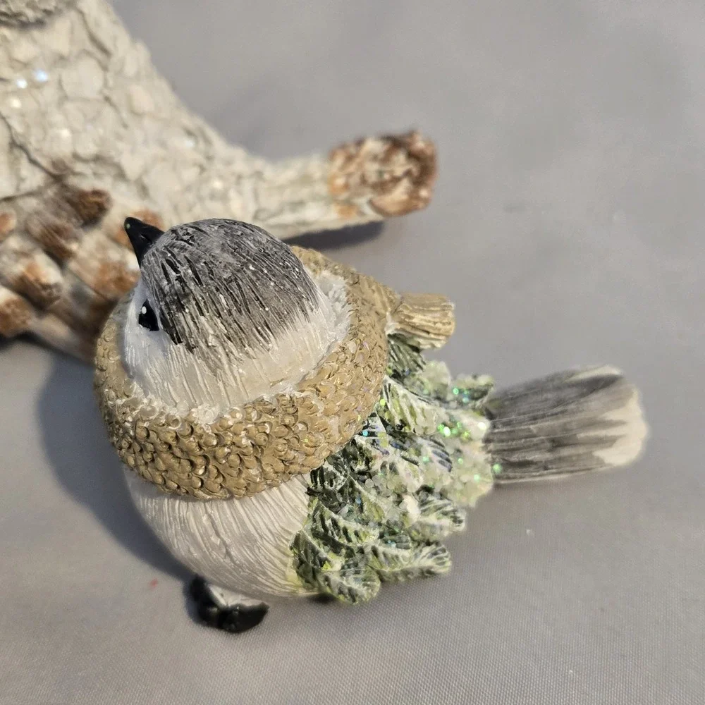 Set of 3 Christmas Winter Bird Figurines Santa Hats Scarves Holiday Decor
